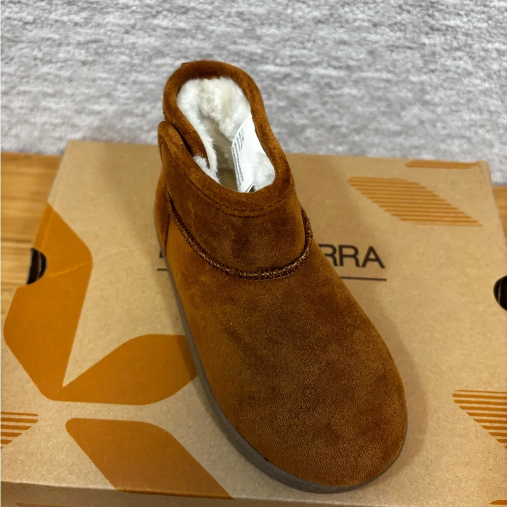 Ugg Koola Mini Girls  Toddler‎ Boots Sz 9 Suede Side Zip Chestnut